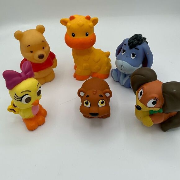 Set of 6 assorted Disney rubber characters: Winnie the Pooh, etc - Picture 2 of 5